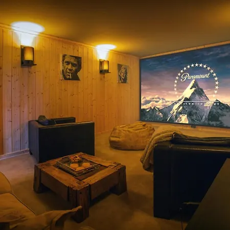 Chalet Fitzgerald - Ovo Network *
